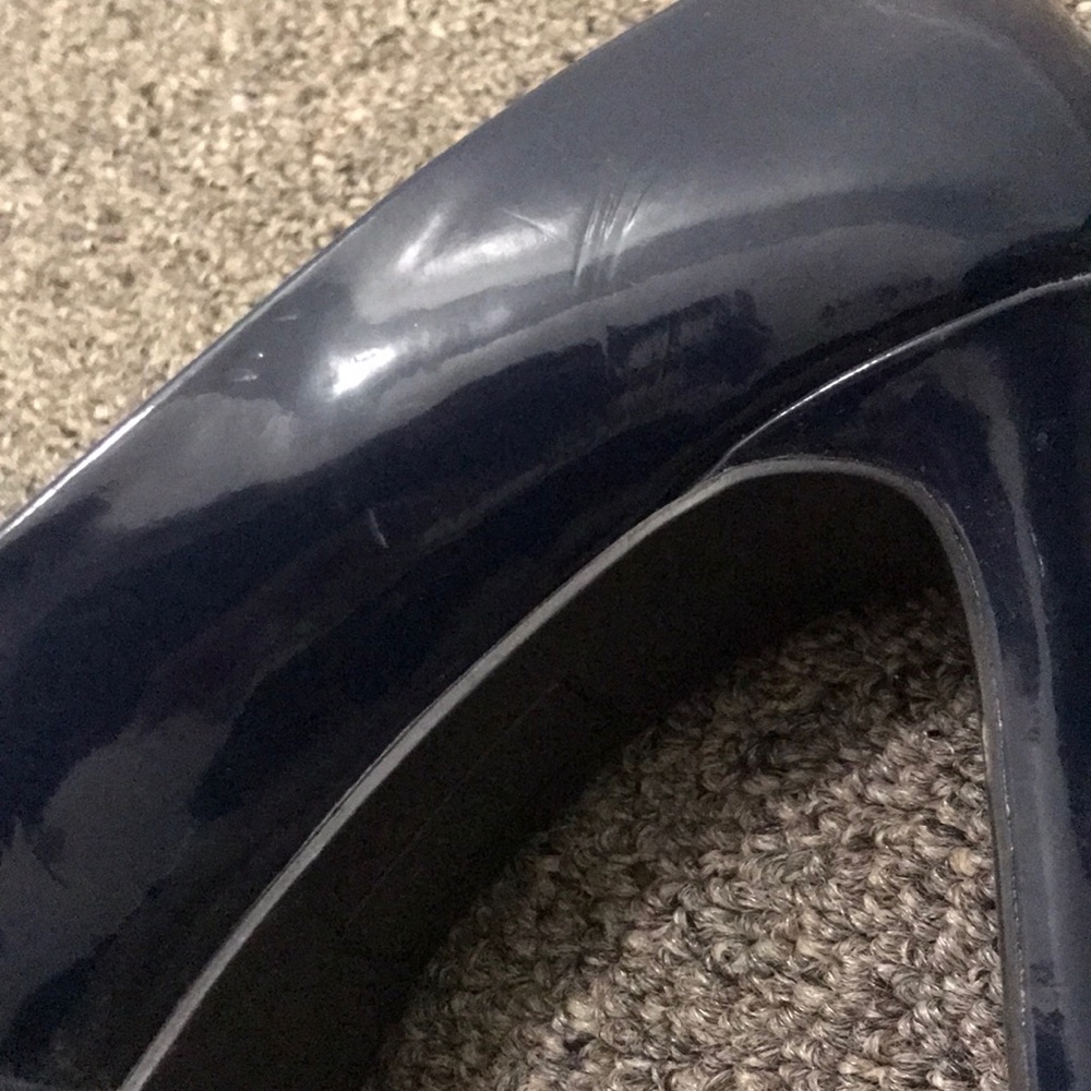 Heels - Picture 3 of 6